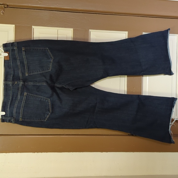 Jeans - Picture 3 of 4